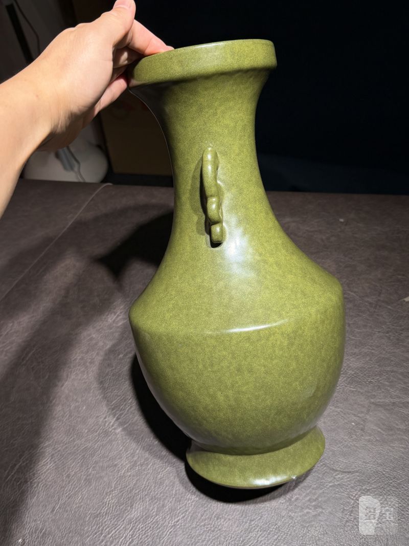 清乾隆 茶叶末釉双龙耳盘口尊 - 图5